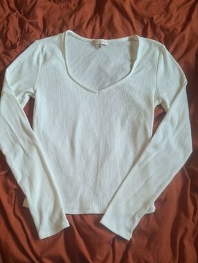 Sincerely Jules White Ribbed Long-Sleeve Scoop Neck Top
